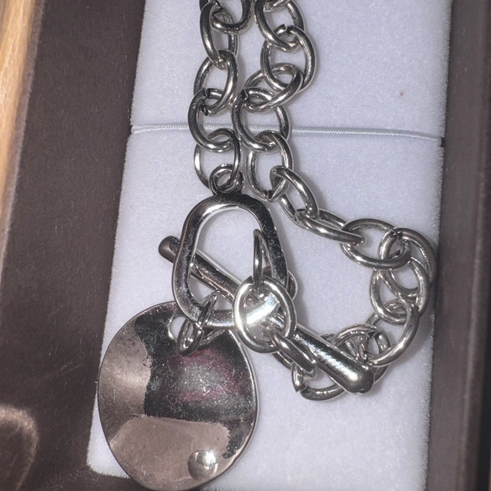 Silver Tone Chain Link Toggle Necklace with Disc Charm 16” inch long